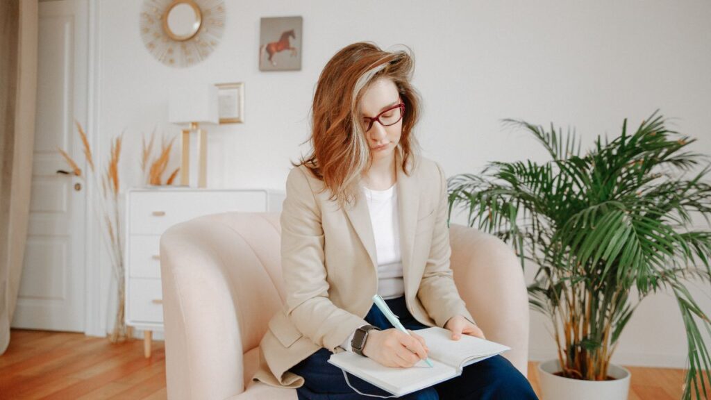 Obrazek przedstawia terapeutkę